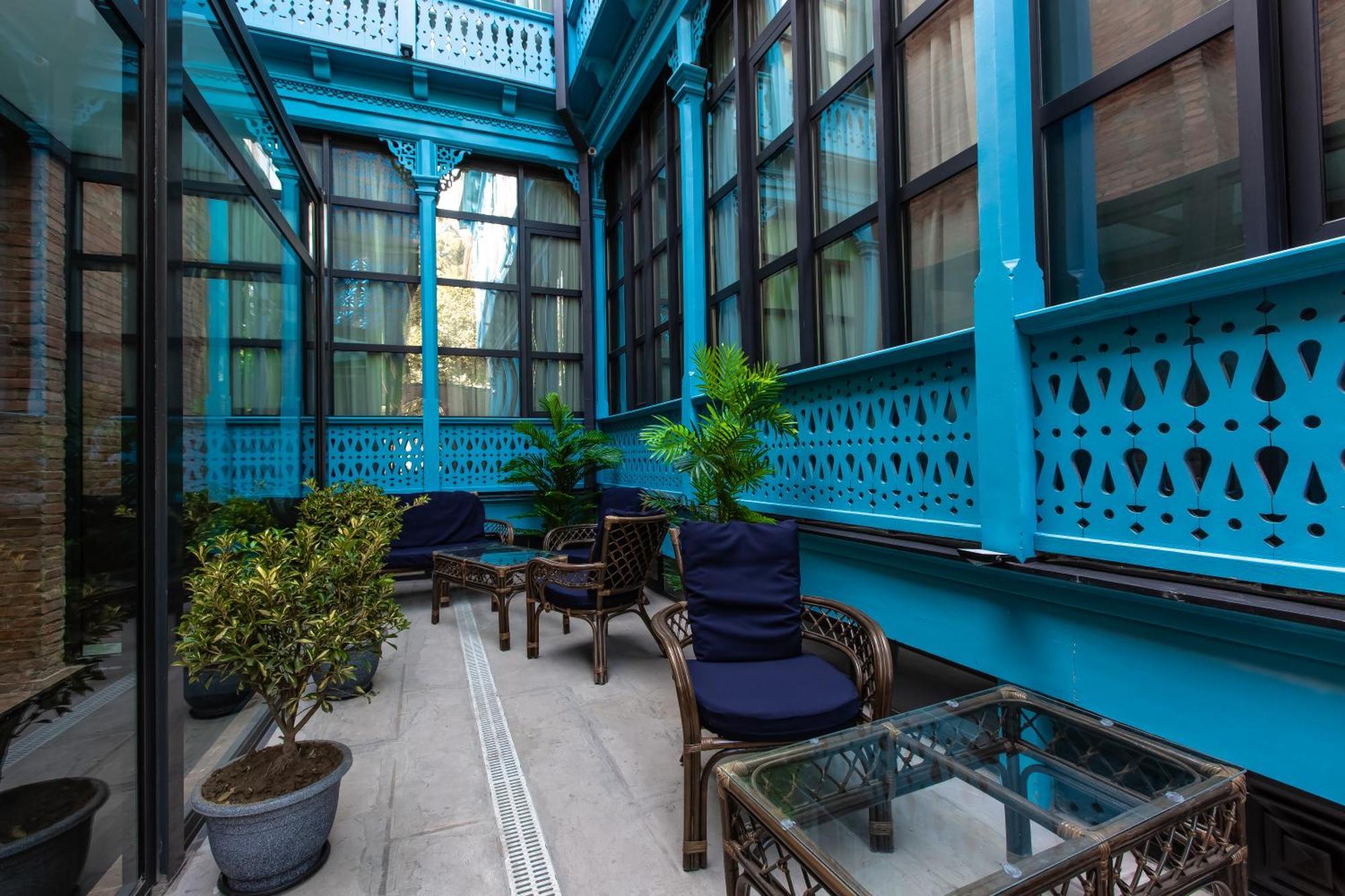 Royal Inn Tbilisi Exteriör bild